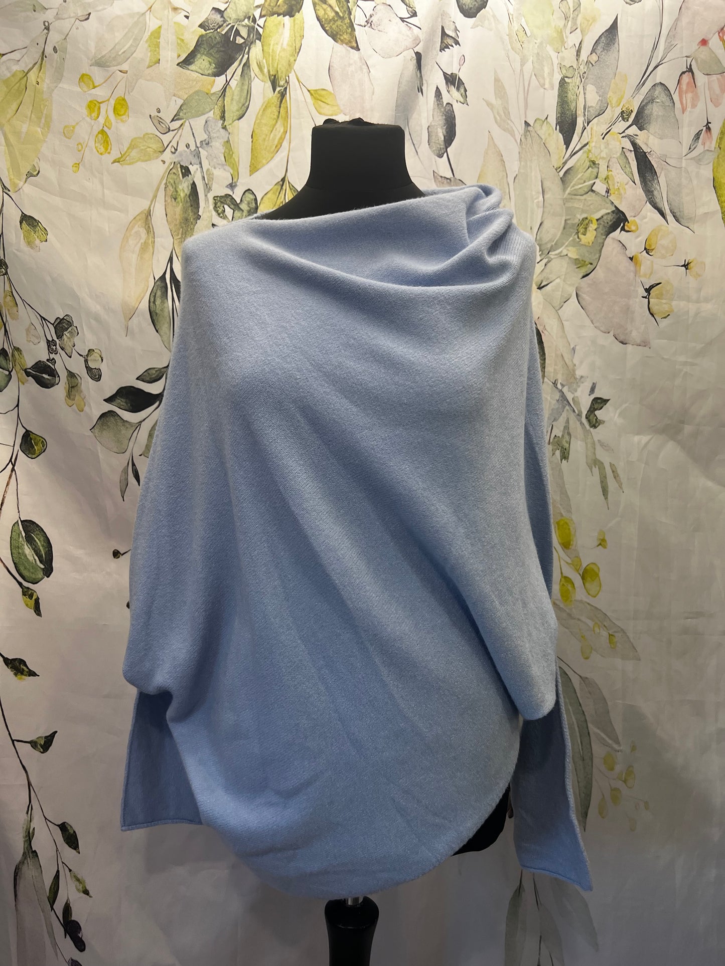 Asymmetric Knit ( curvy size)