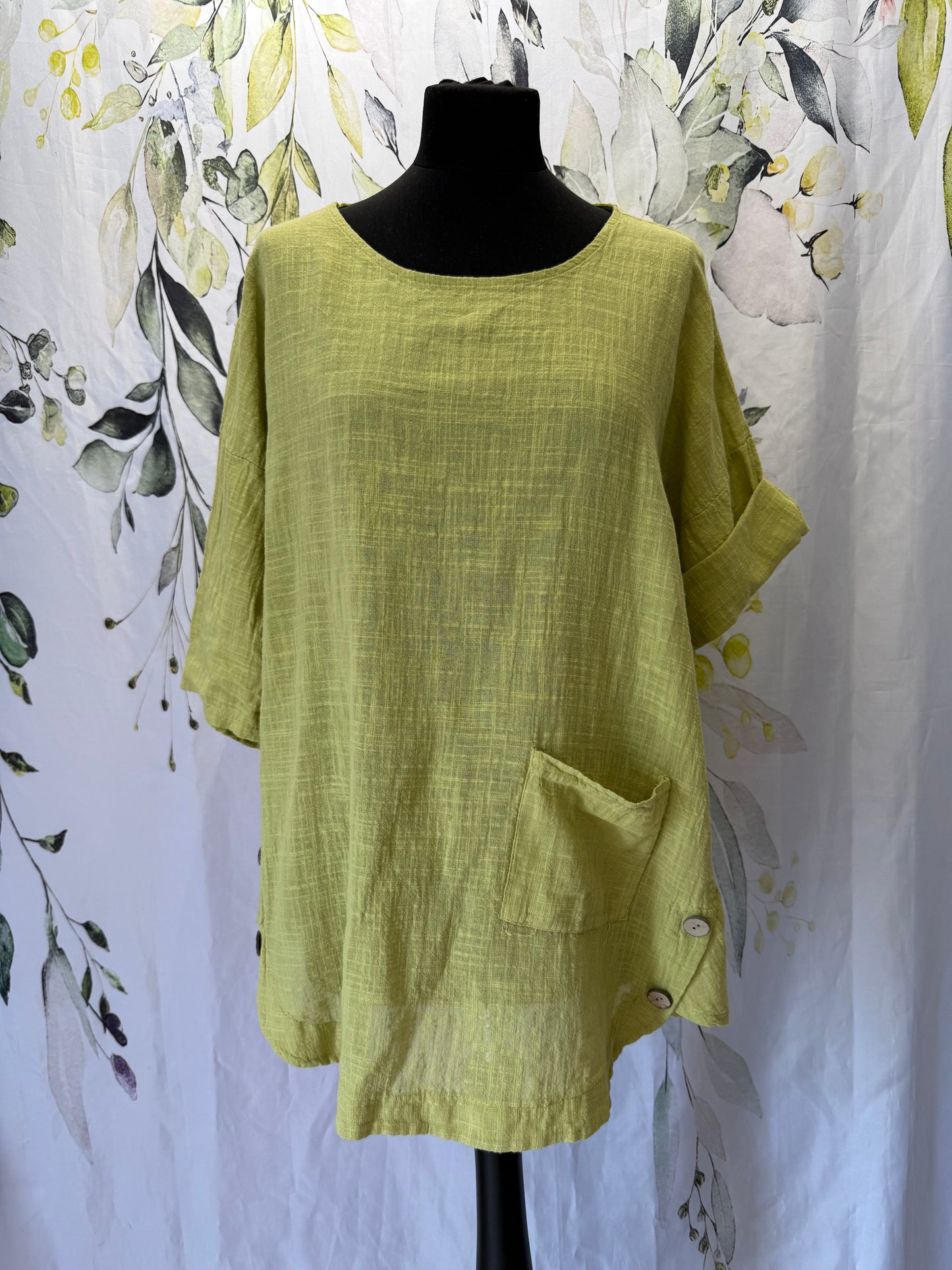 Button Detail Top