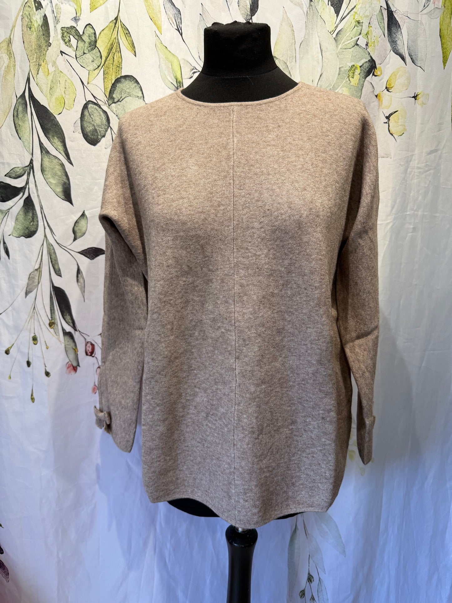 Bow Sleeve Knit