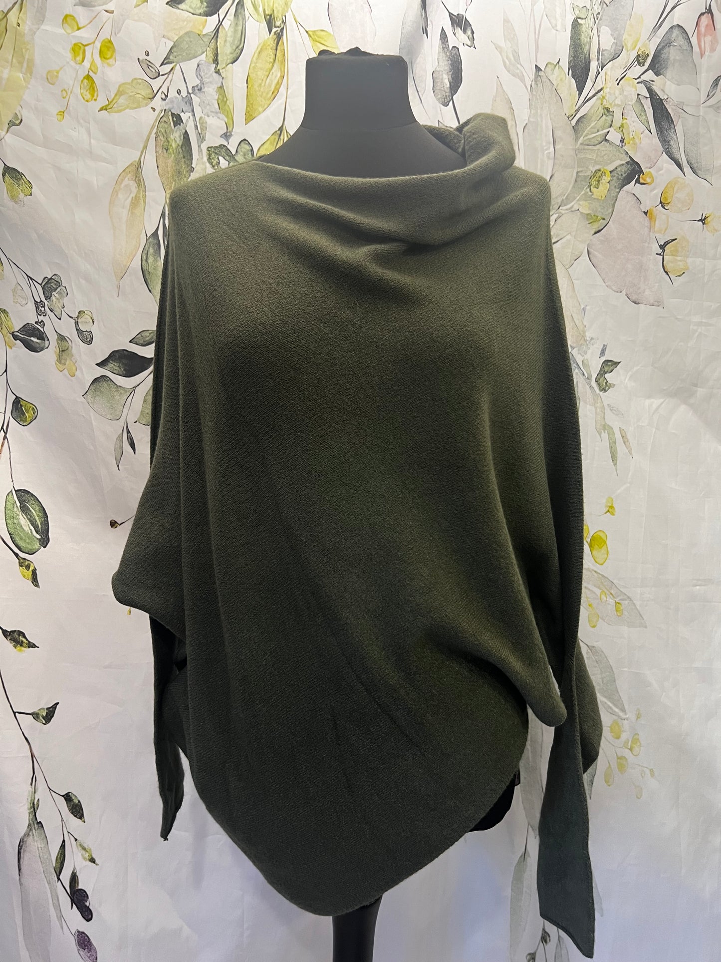 Asymmetric Knit ( curvy size)