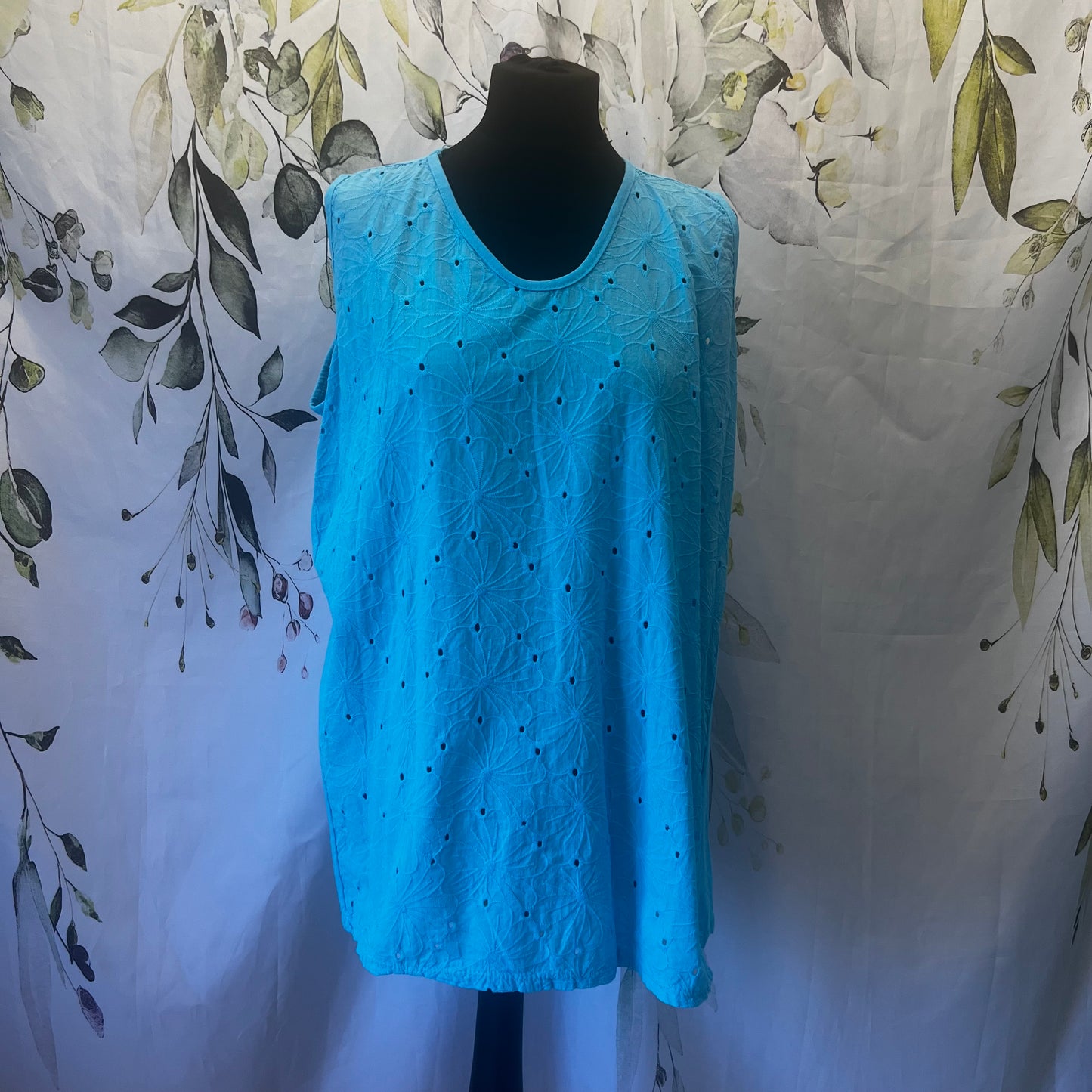 Daisy Sleeveless Top