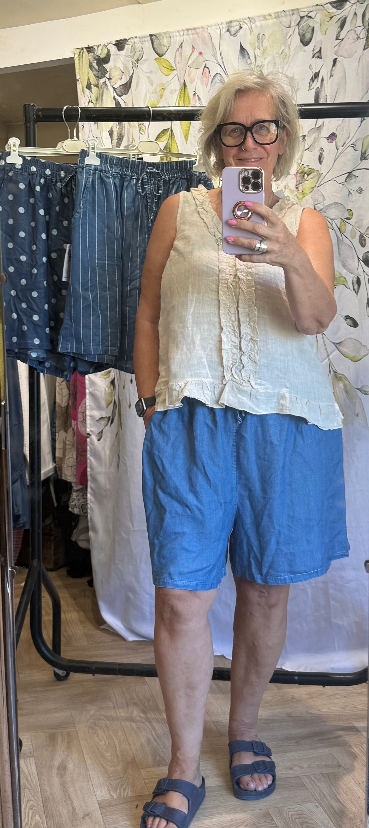 Loose Shorts