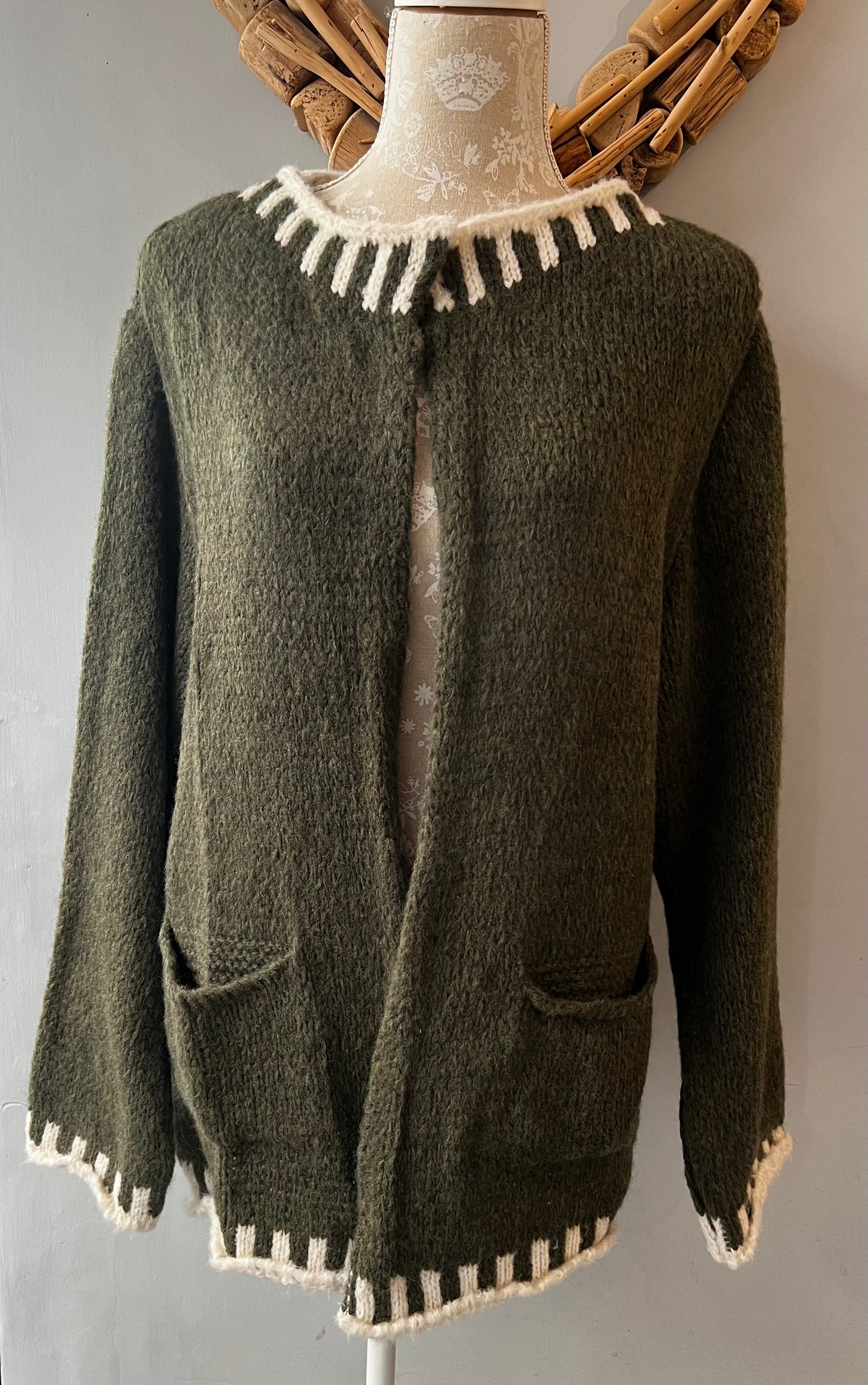 Contrast Trim Cardigan