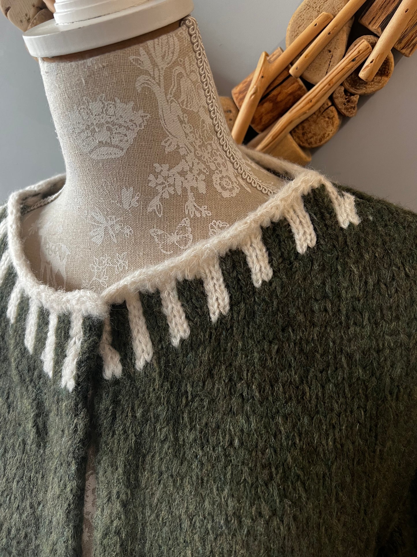 Contrast Trim Cardigan