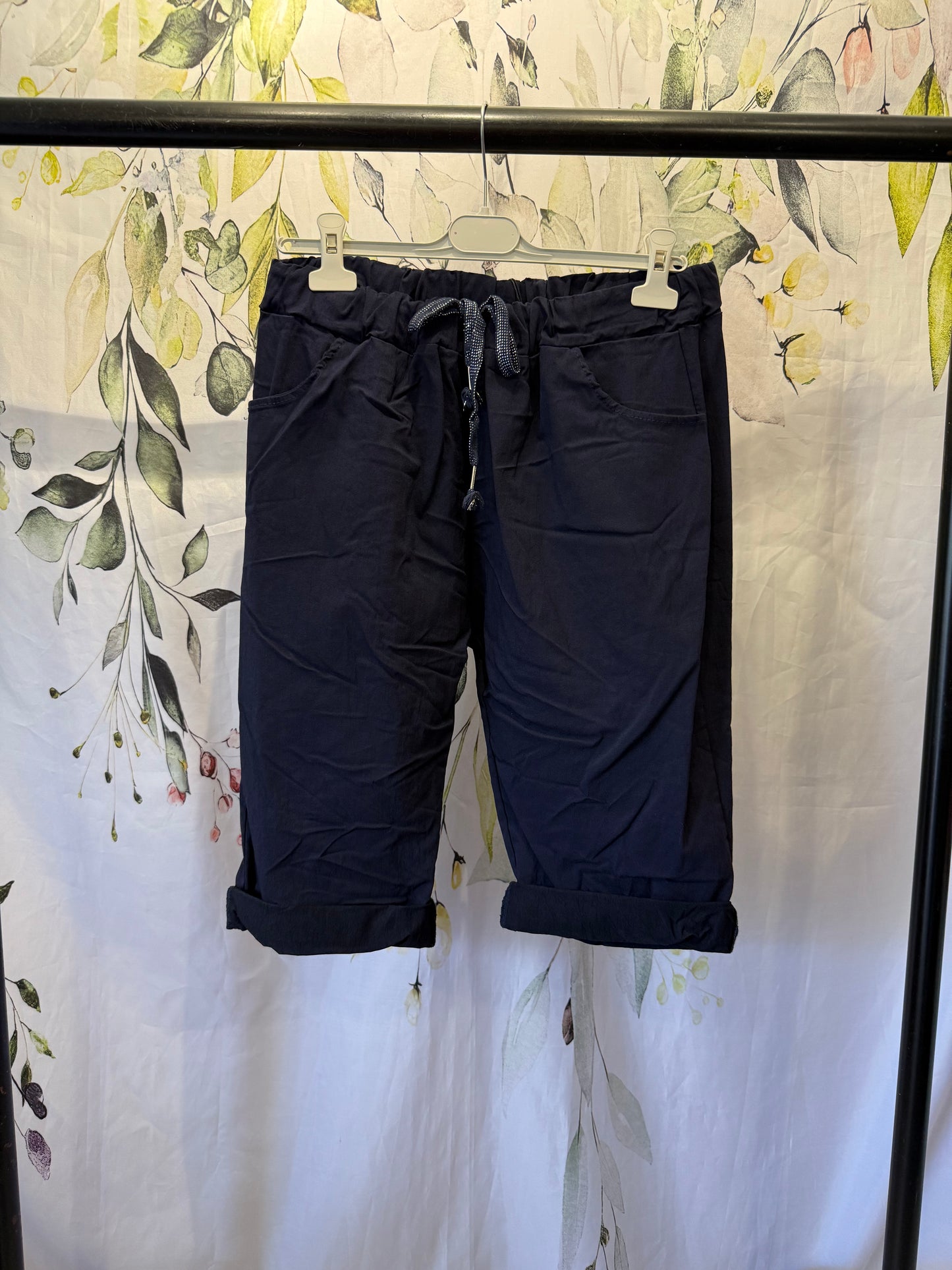 Magic Shorts (curvy size)