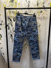 Load image into Gallery viewer, Magic Trousers Camo Print
