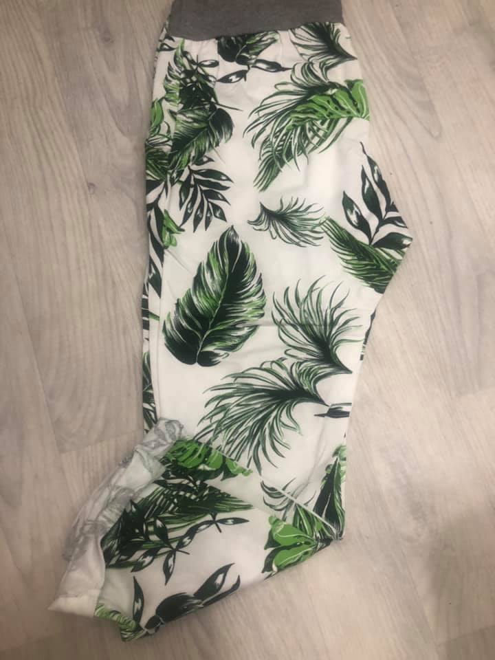 Comfy Crops (Size 10-16)