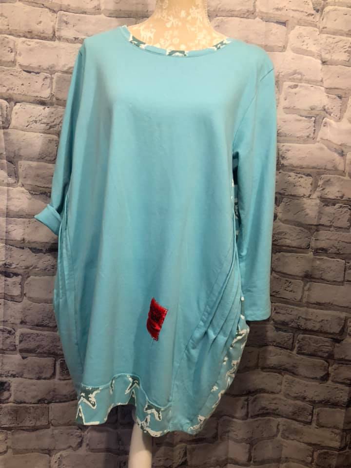 Longer Length Star Print Panel Sweat
