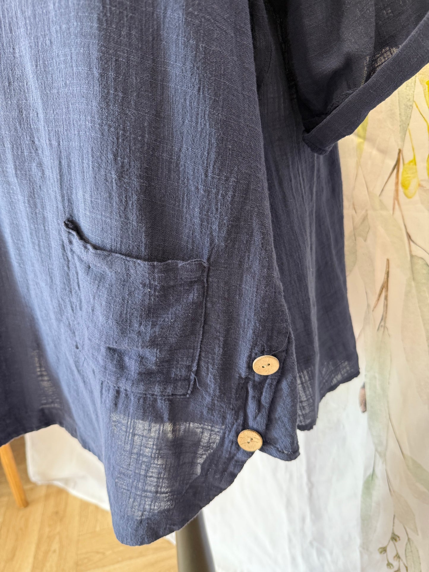 Button Detail Top