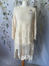 Load image into Gallery viewer, Crochet Tunic
