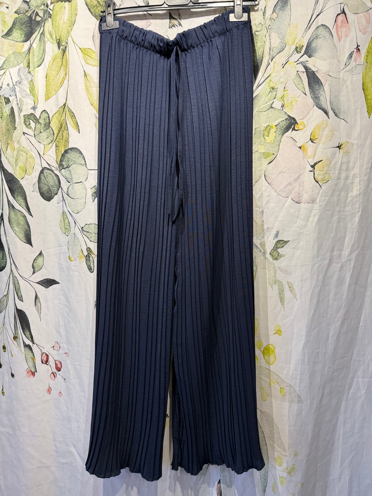 Pleated Trousers