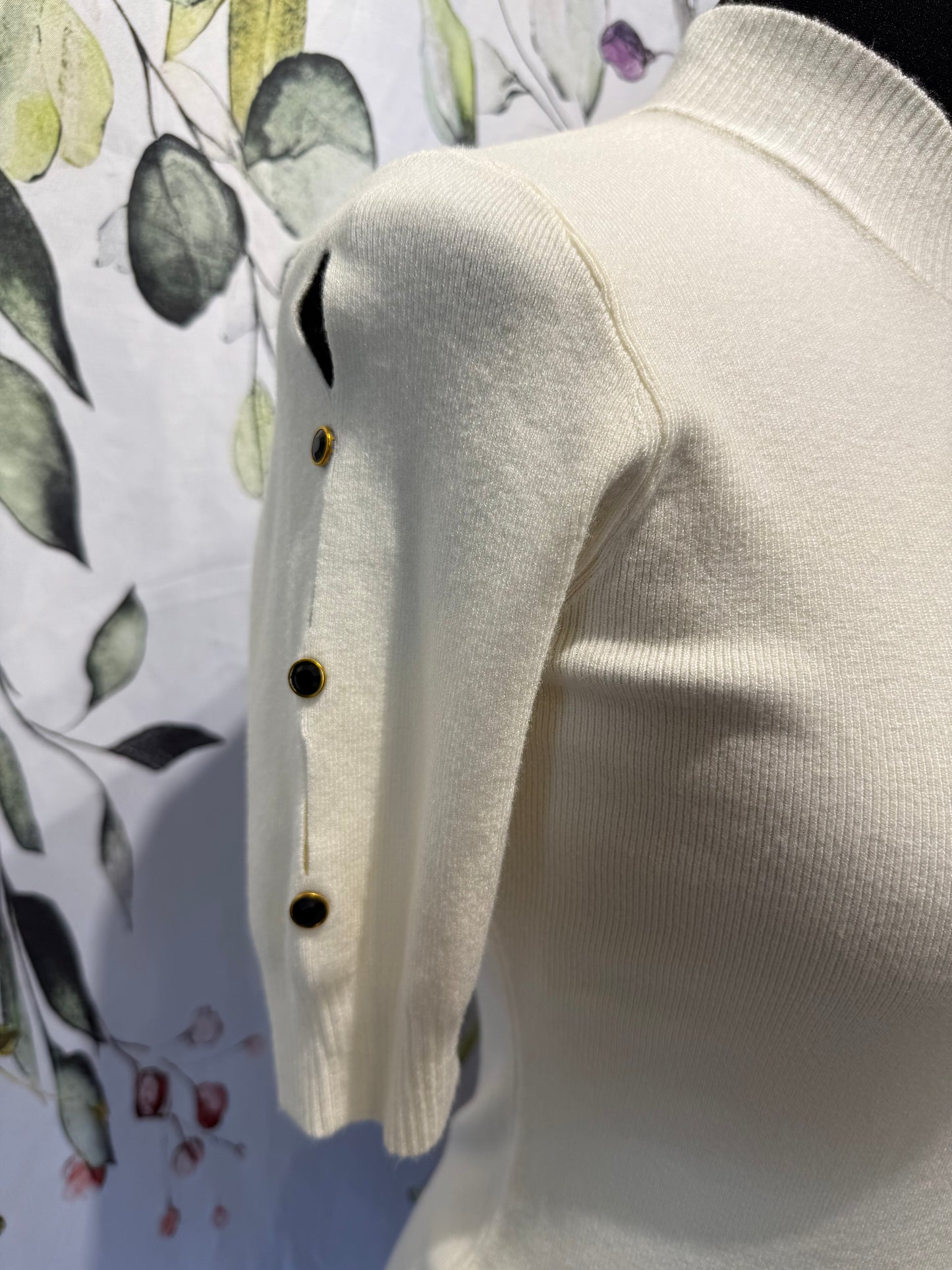 Keyhole Detail Knit