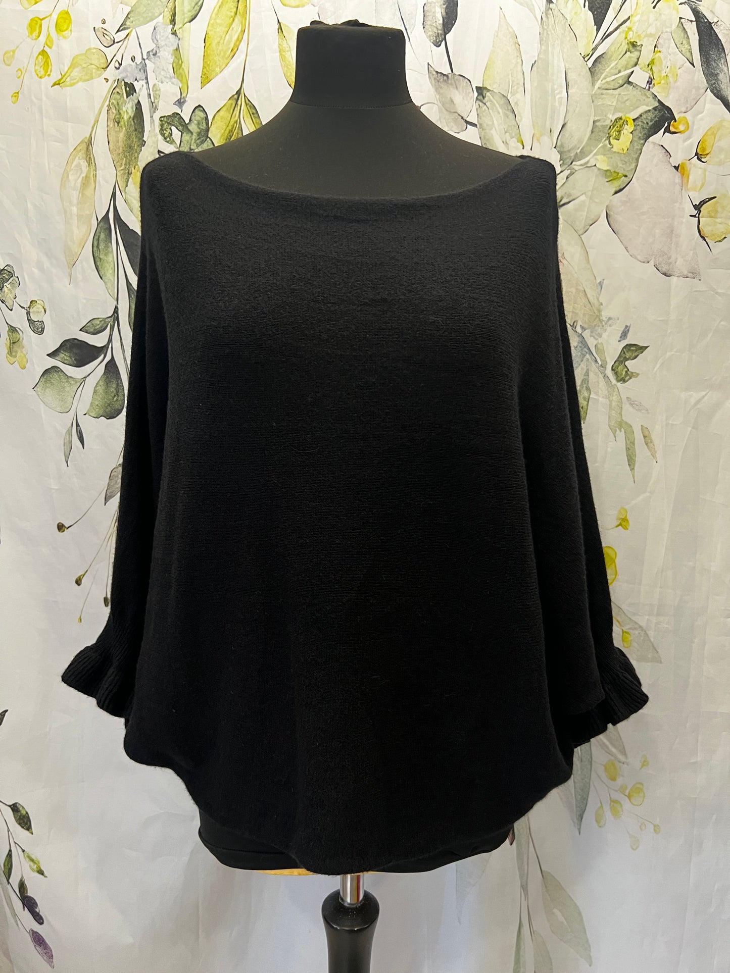 Frill Sleeve Knit