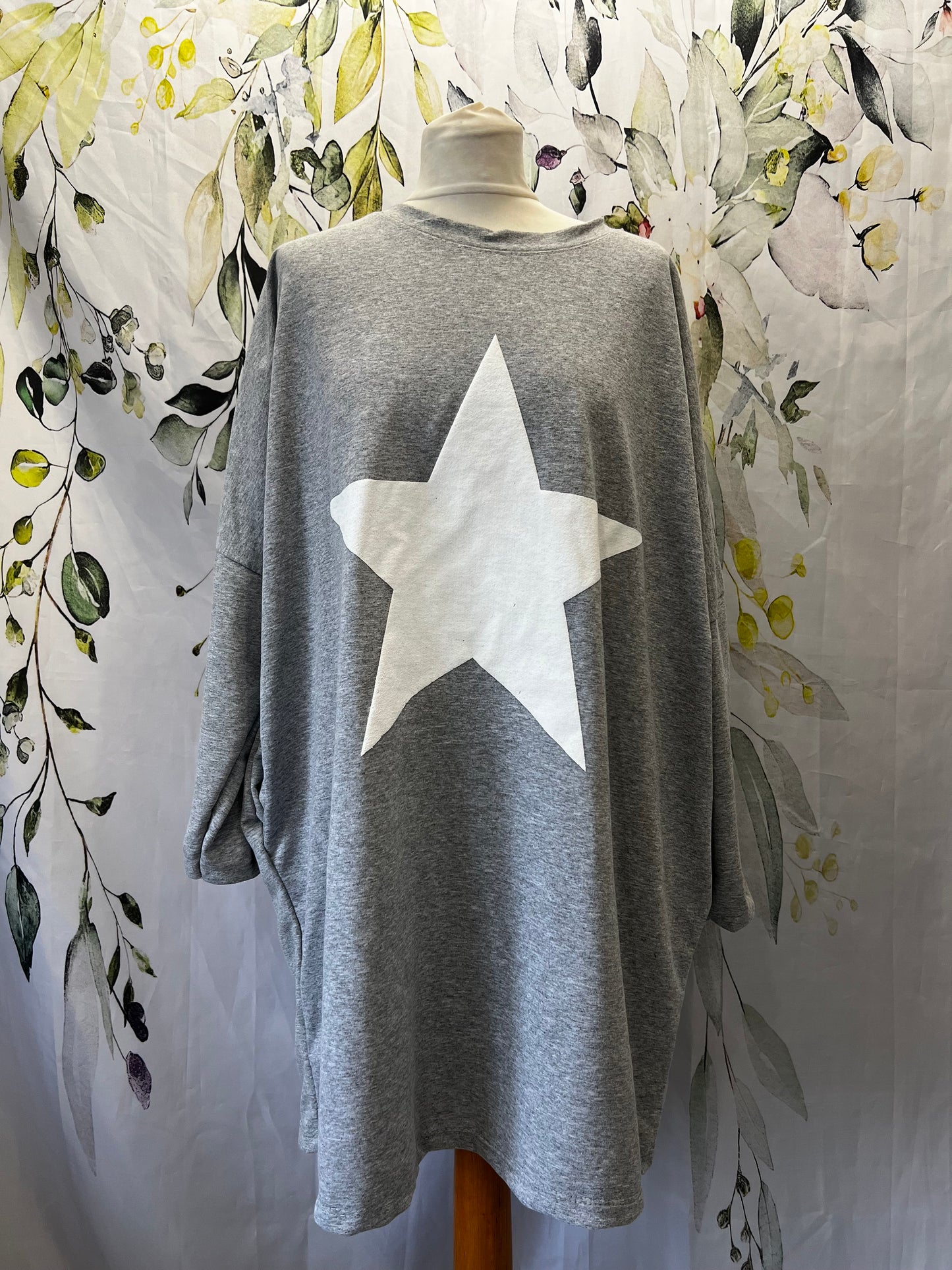 Oversized Star Sweat