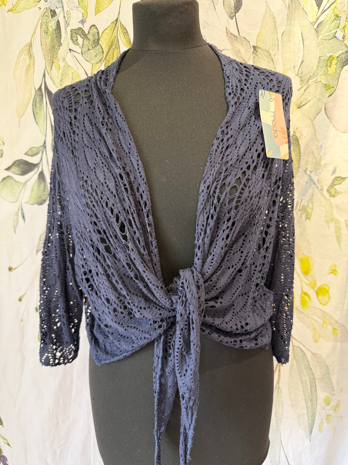 Lace Shrug Style Cardi