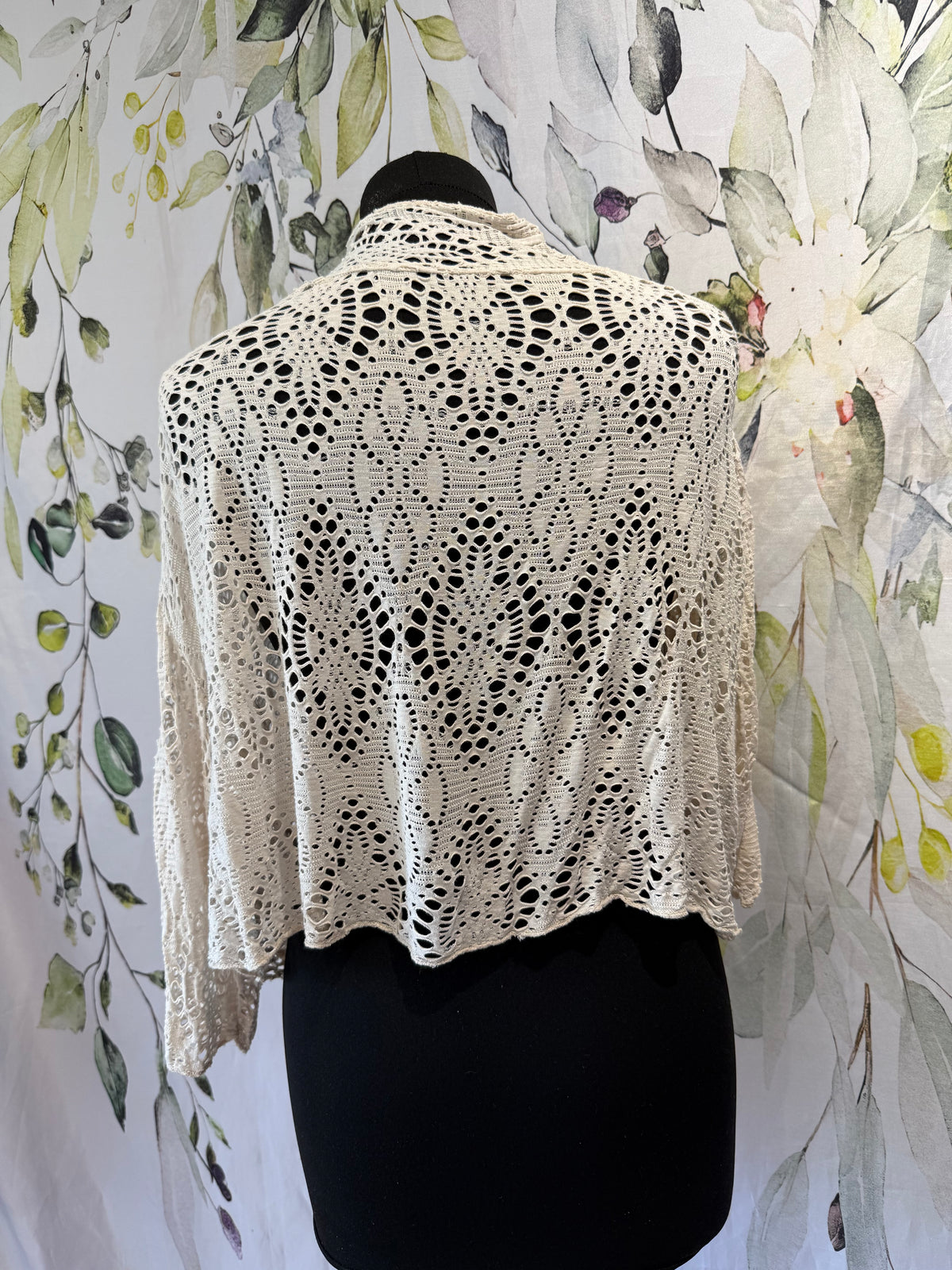 Lace Shrug Style Cardi