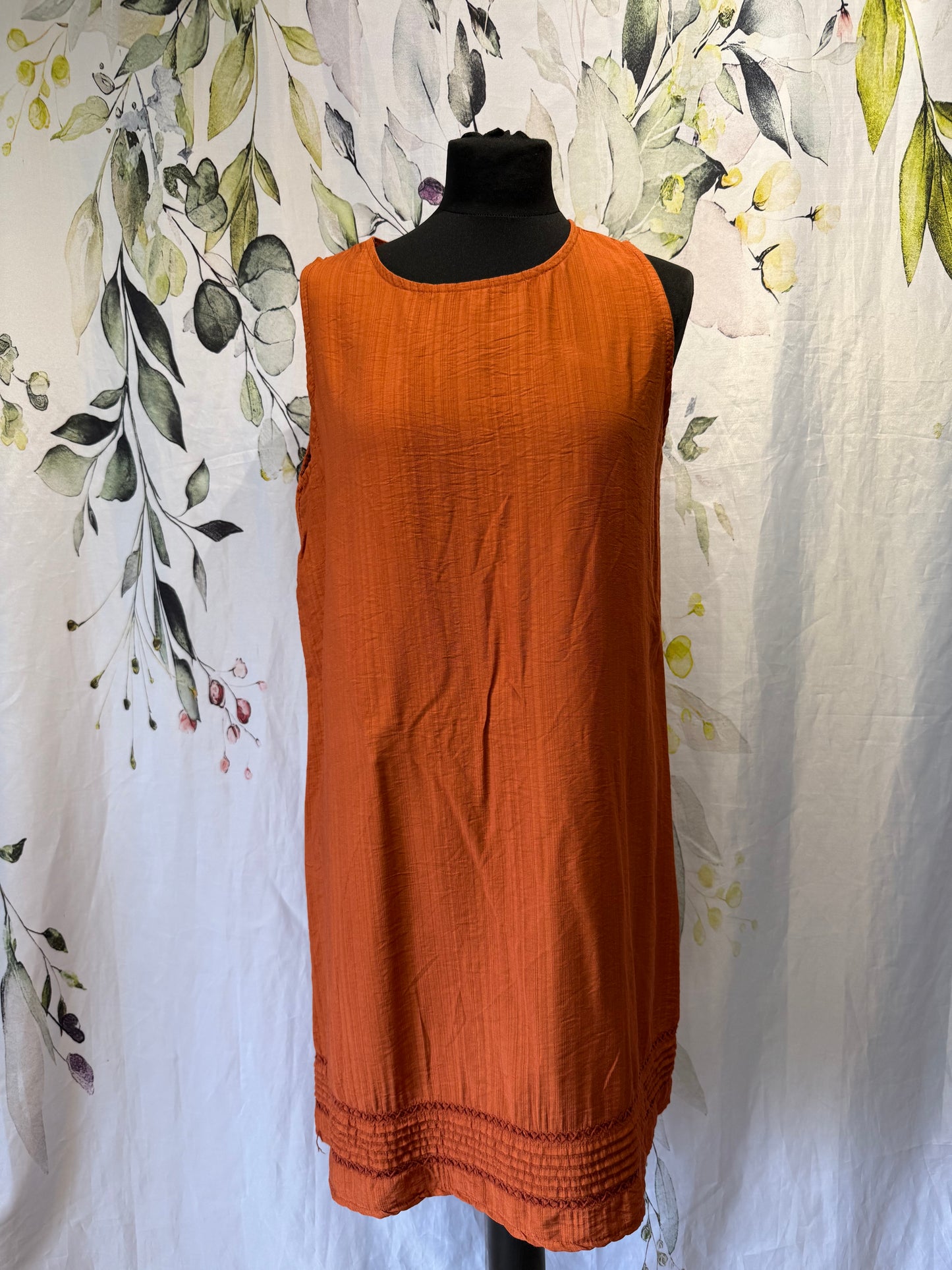 Pleat Detail Shift Dress