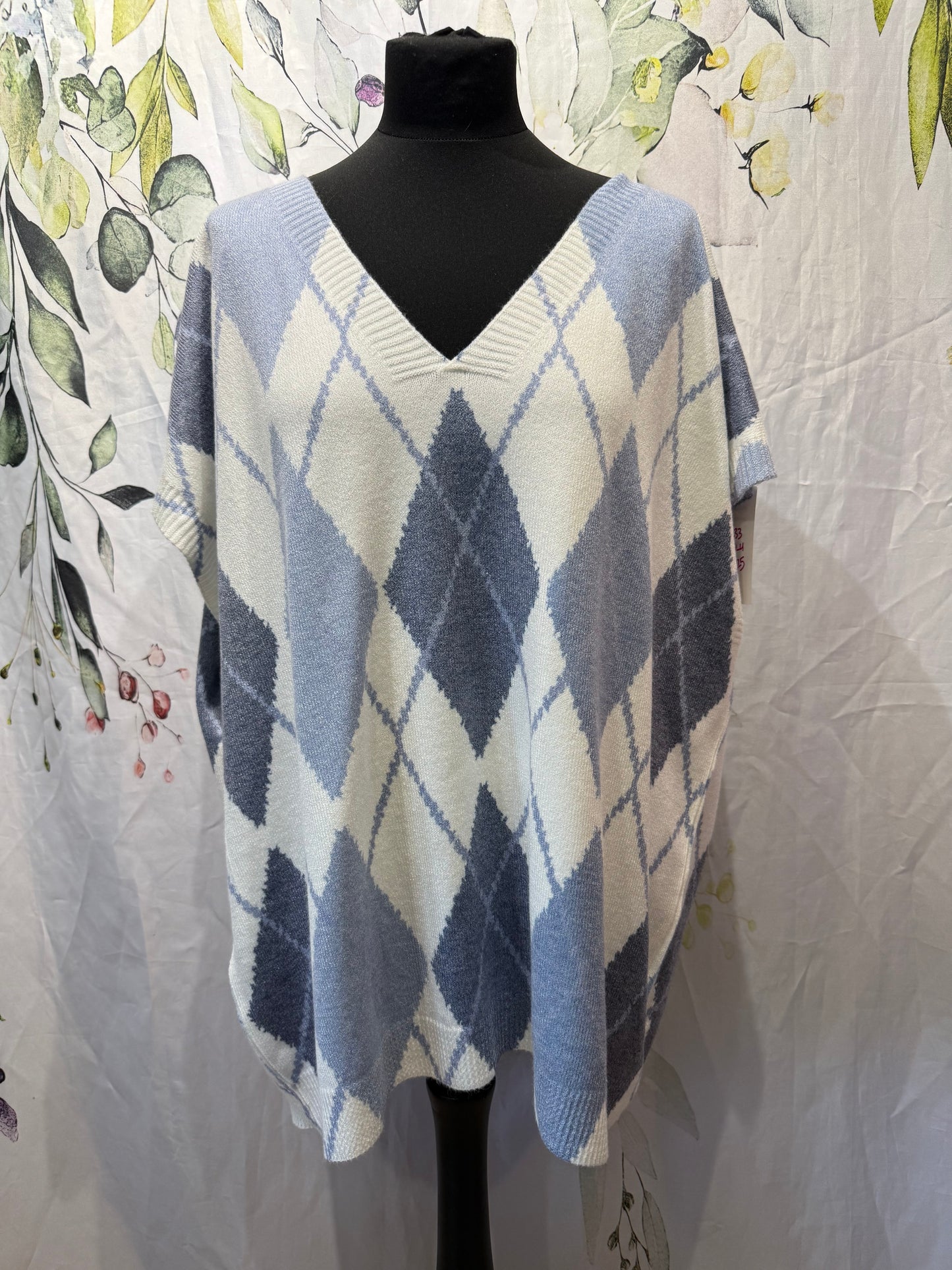 Argyle Style Sleeveless Knit