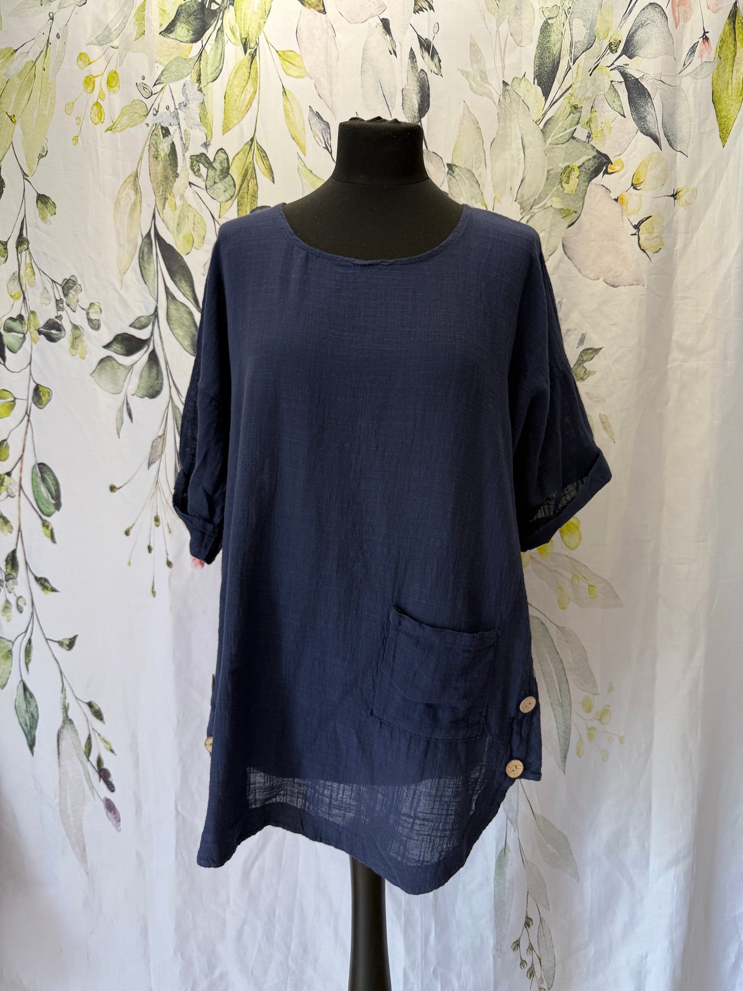 Button Detail Top