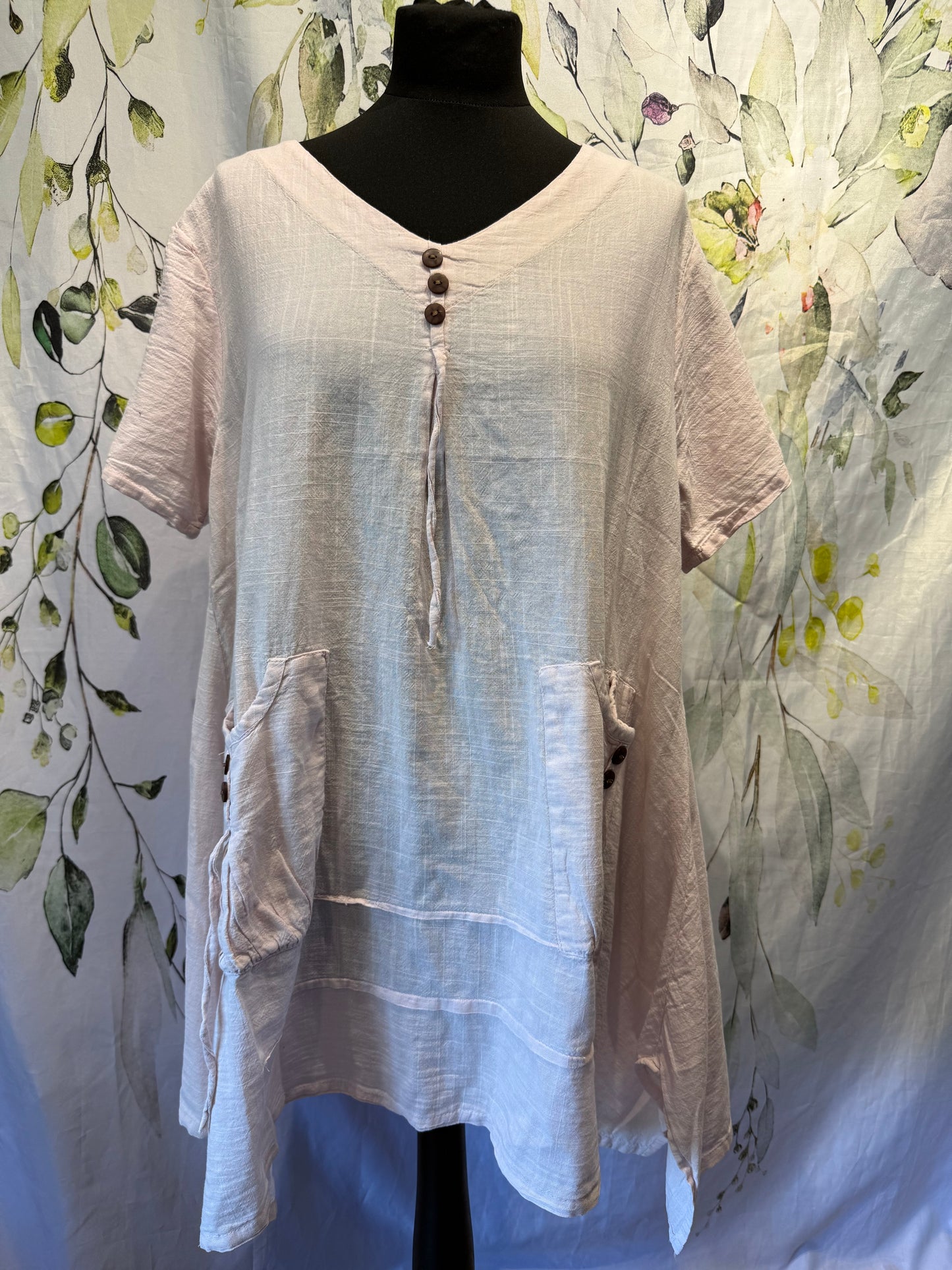 3 Button Top