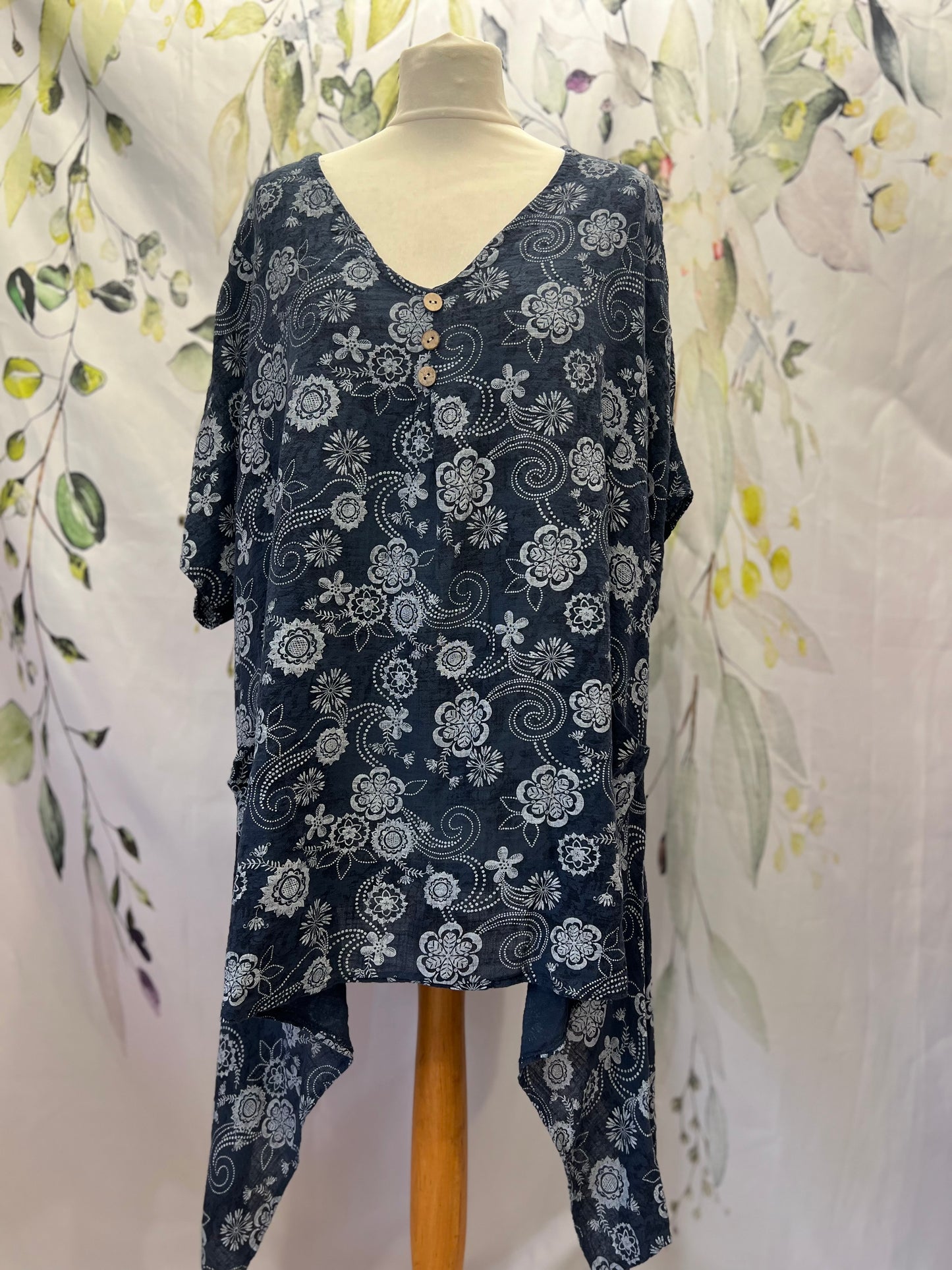 Dipped Hem Top