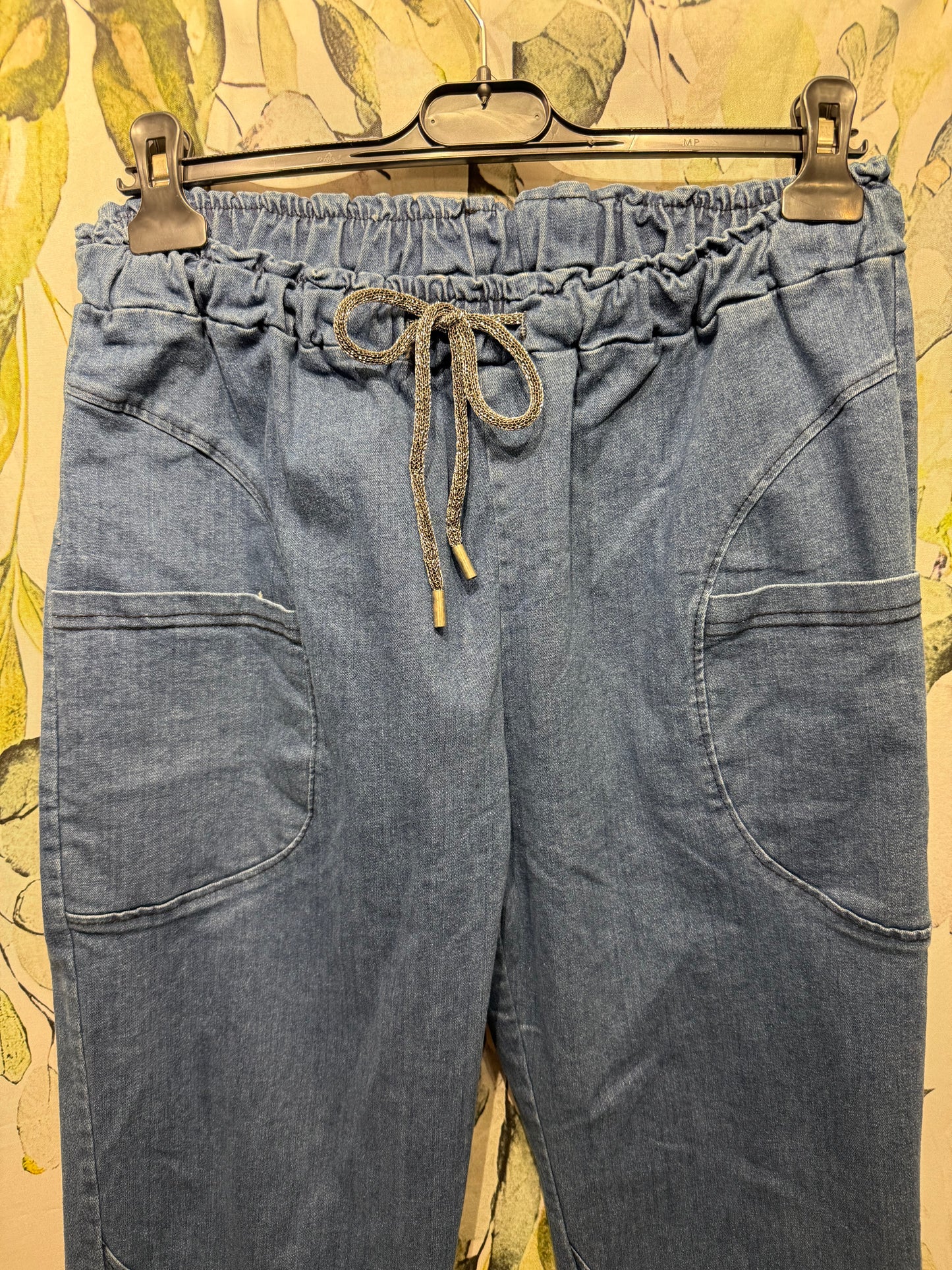 Loose Fit Jeans