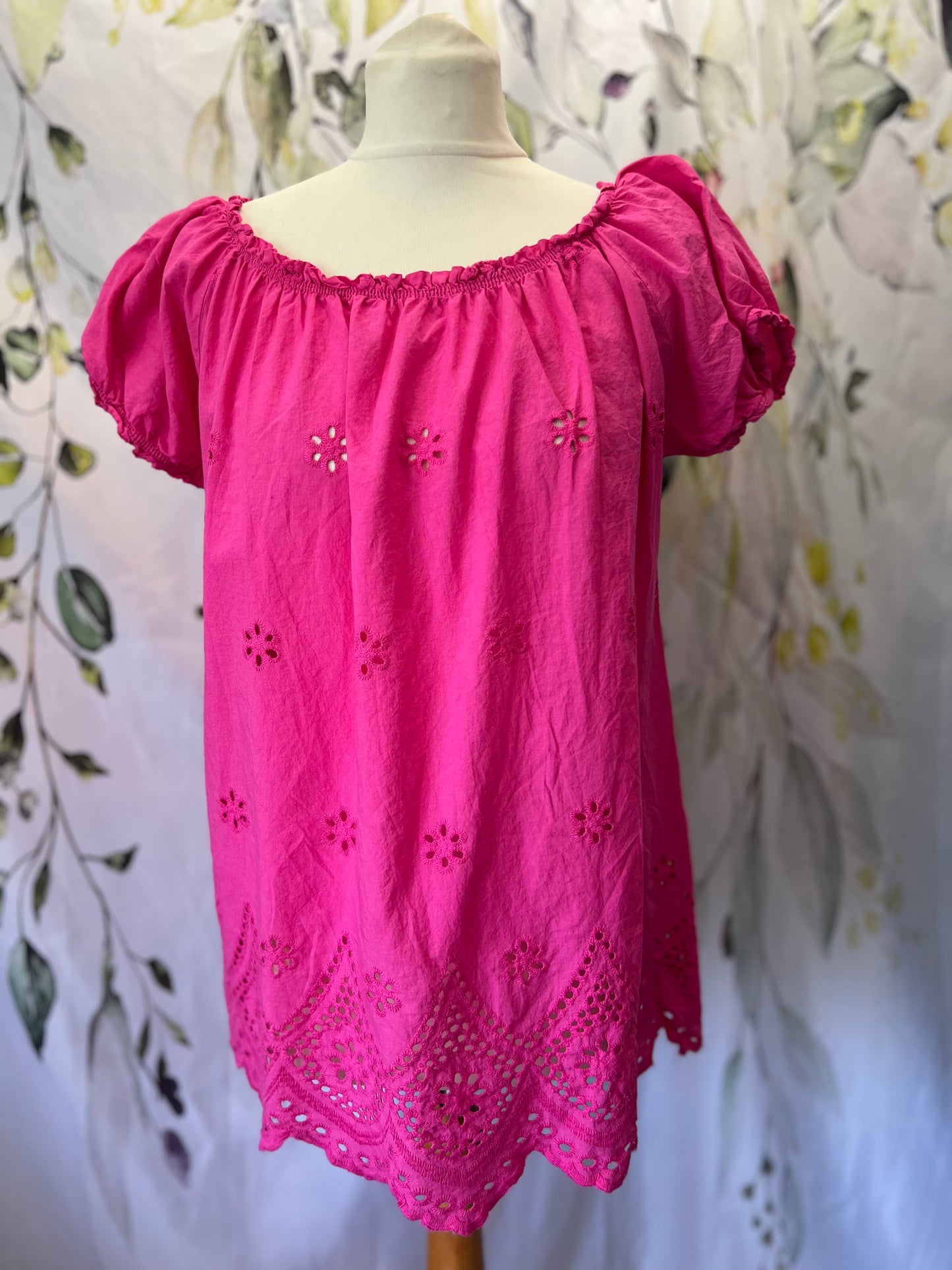 Broderie Anglais Top
