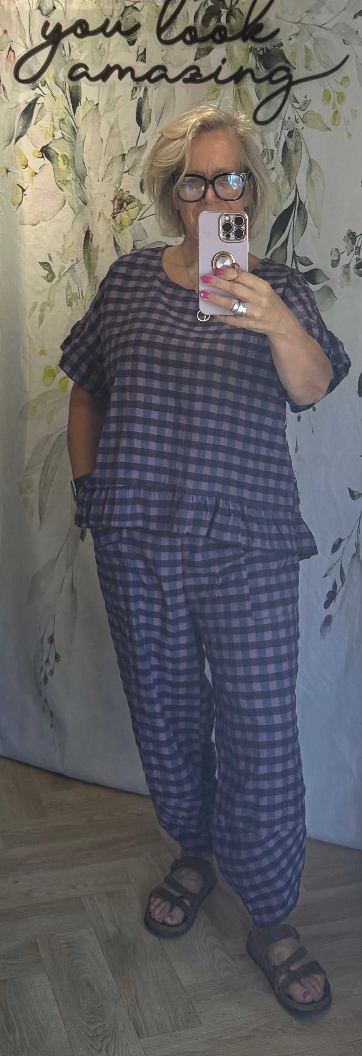 Checked Barrel Leg Trousers