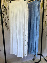 Load image into Gallery viewer, Wide Linen Trousers
