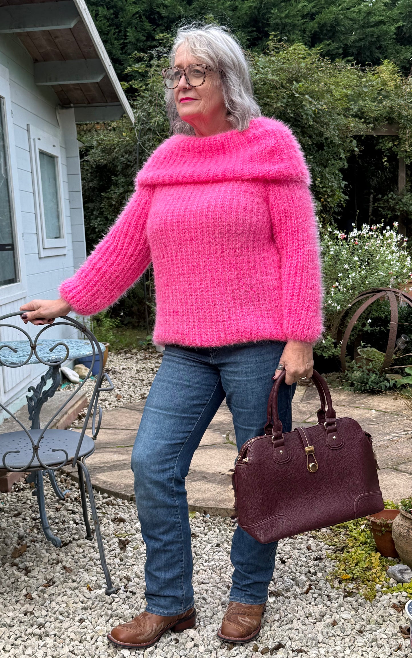 Deep Collar Knit