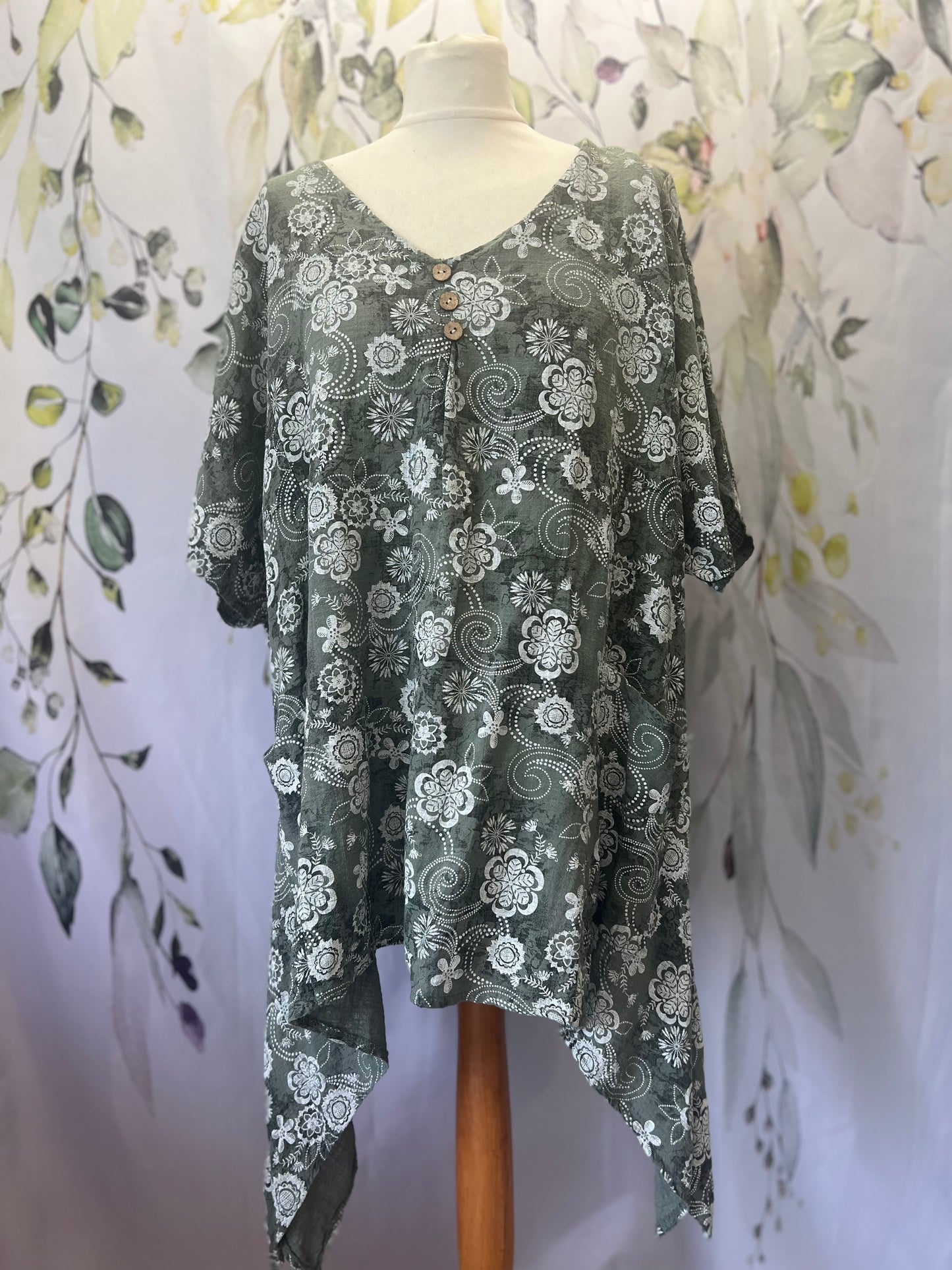 Dipped Hem Top