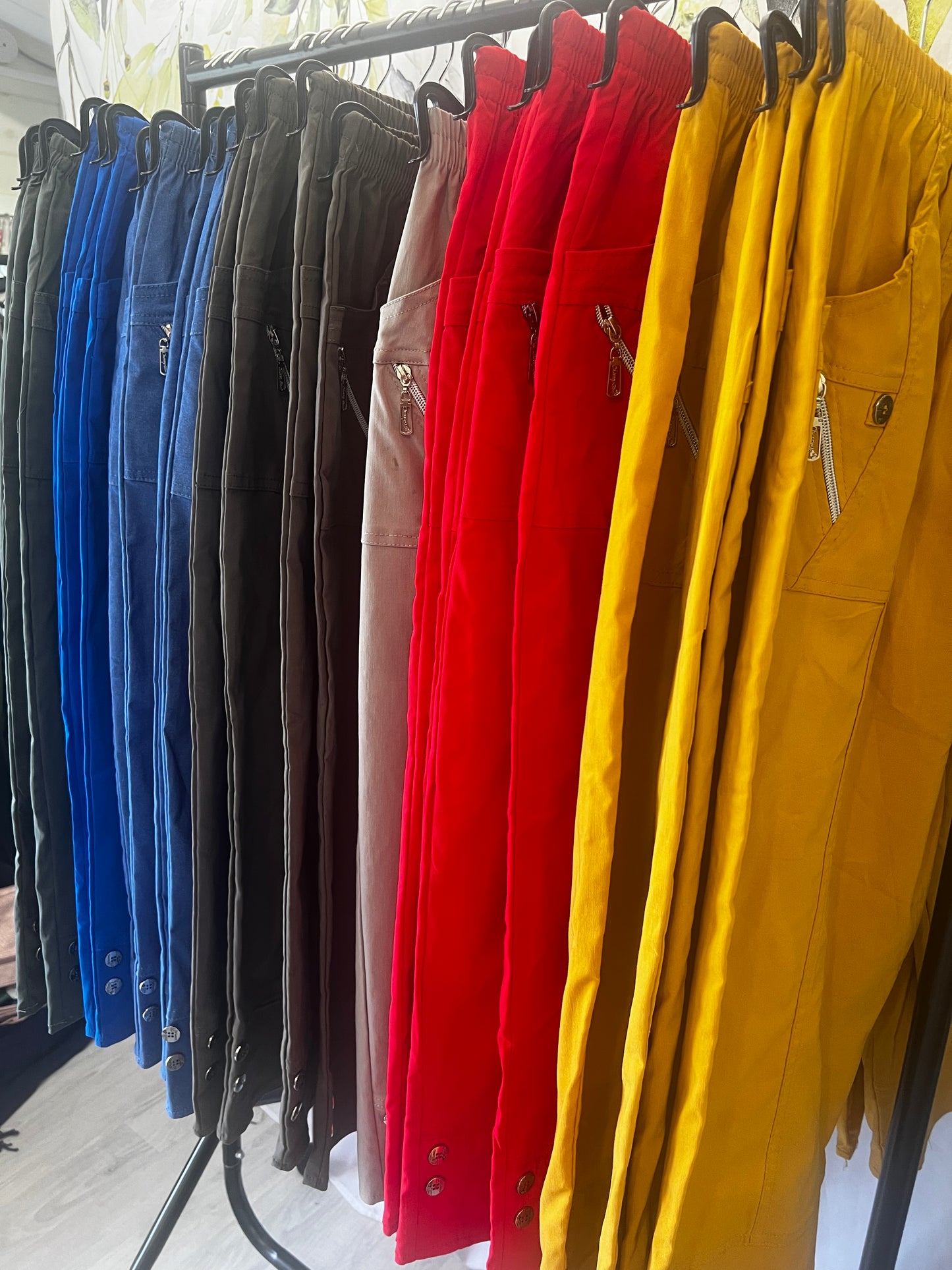 Capri Trousers ( curvy size)
