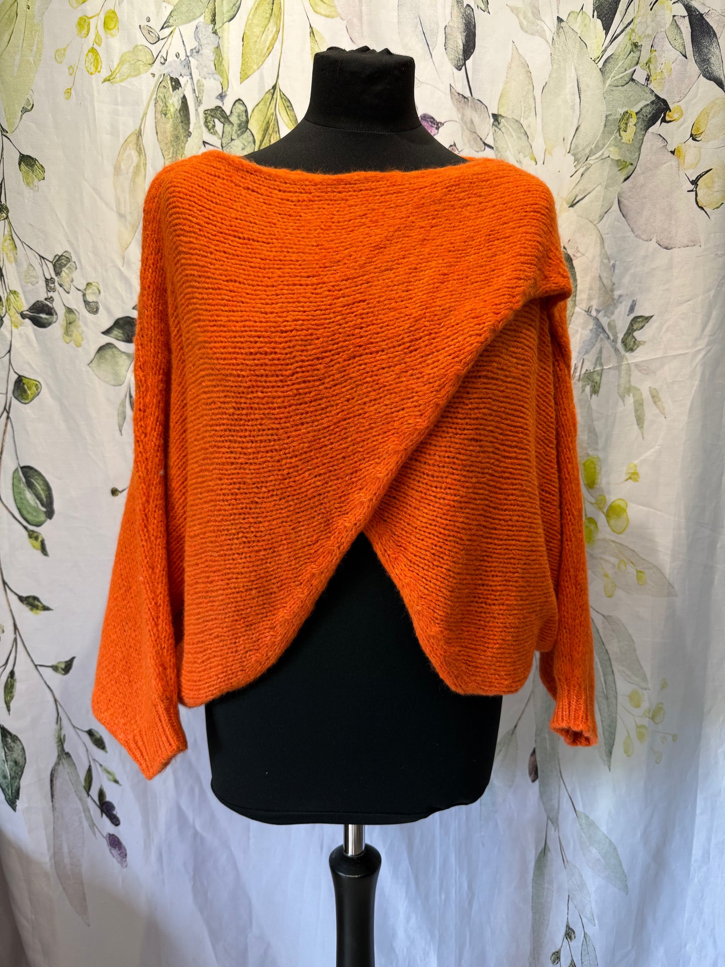 Crossover Knit