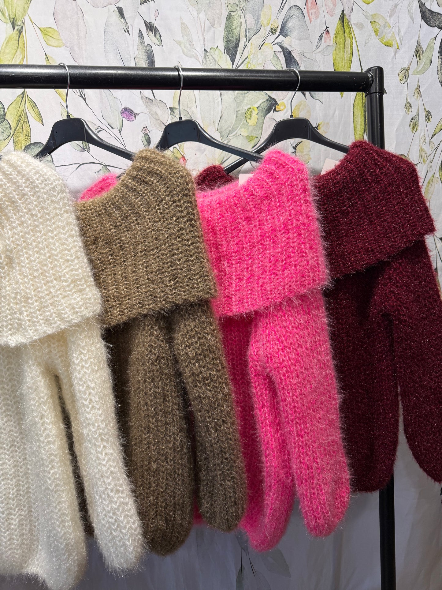Deep Collar Knit