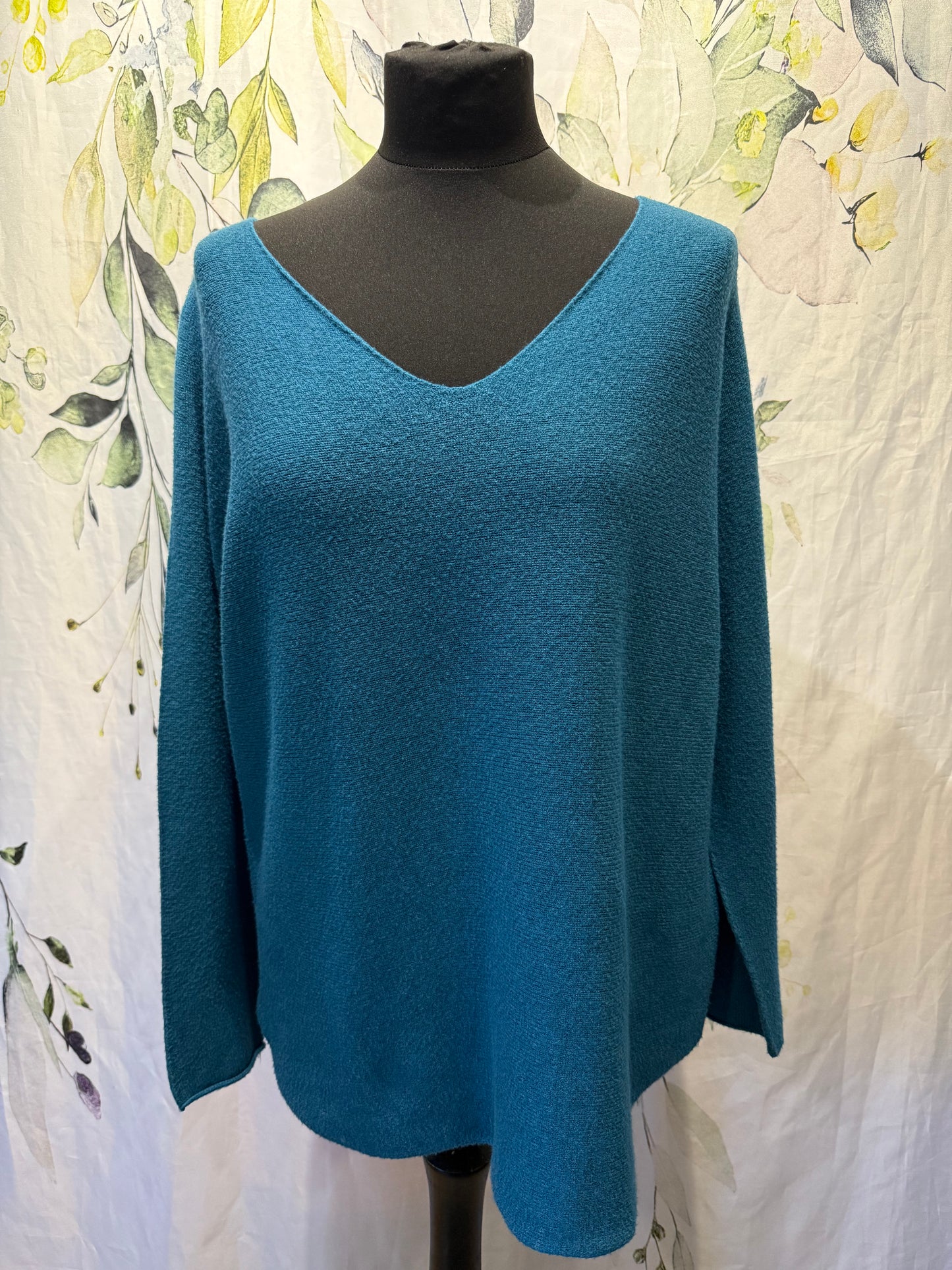 V Neck Knit