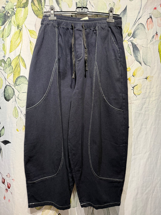 Barrel Leg Trousers
