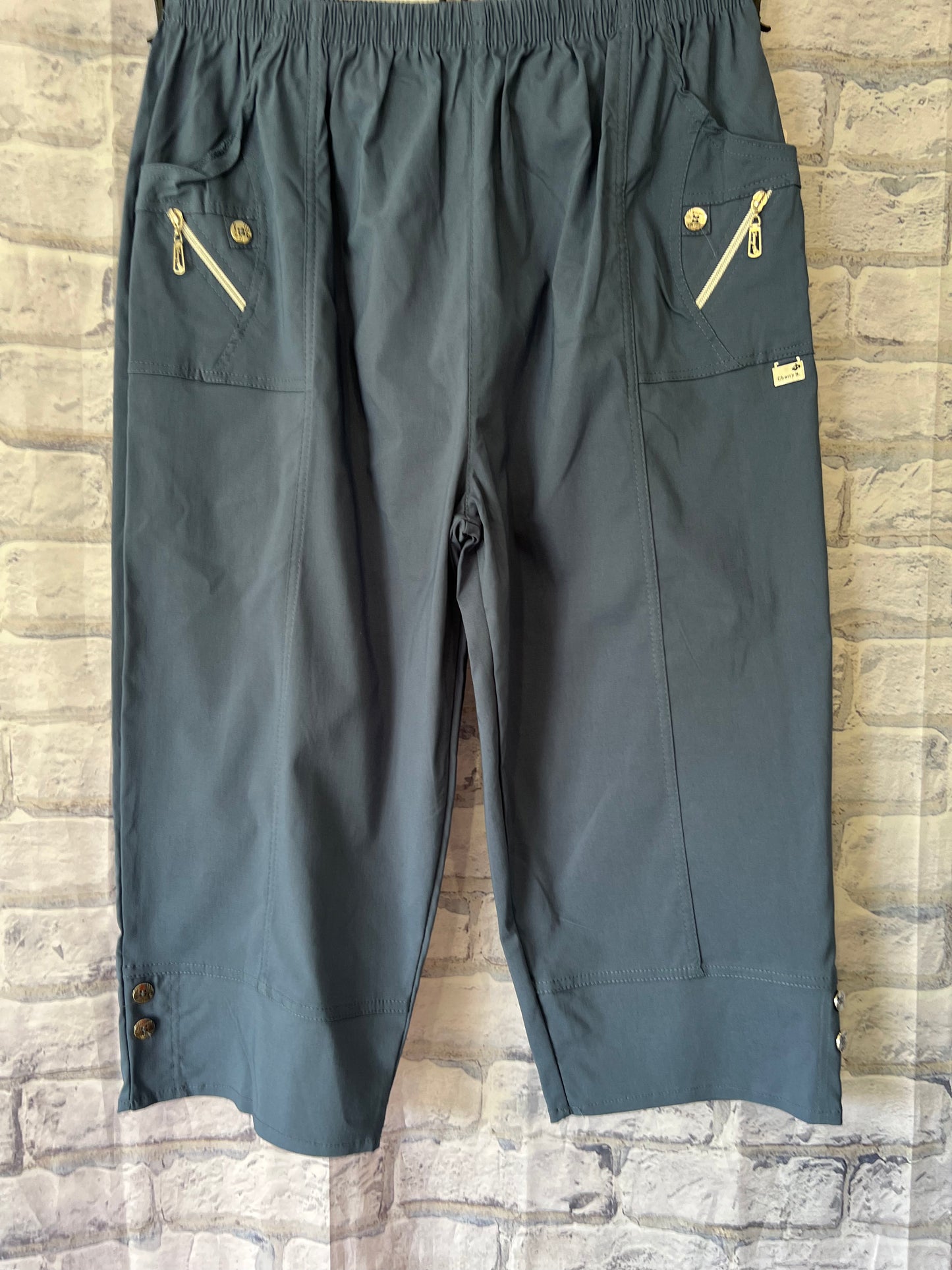 Capri Trousers