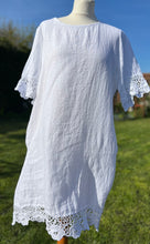 Load image into Gallery viewer, Linen Tunic With Crochet Lace Trim
