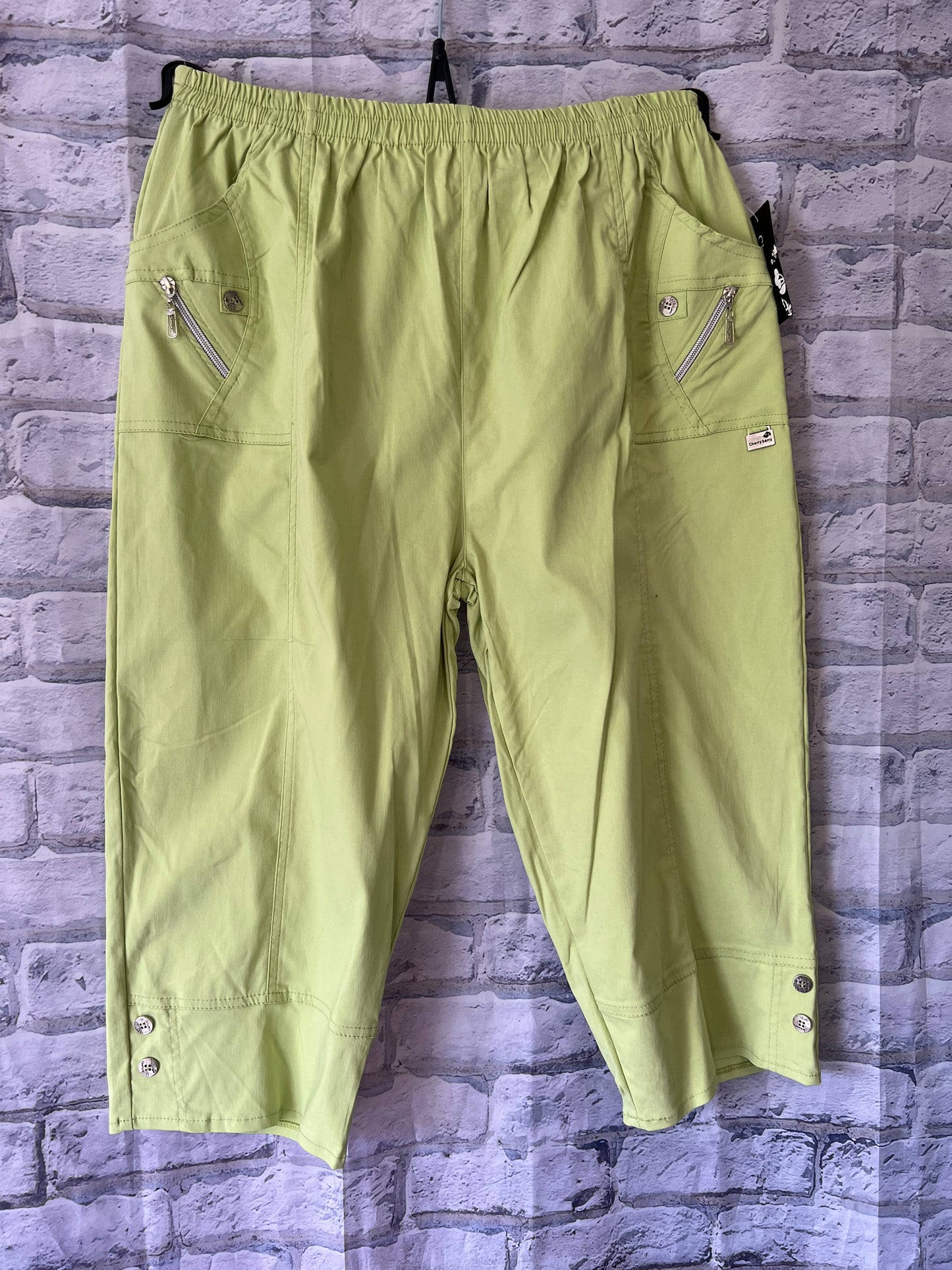 Capri Trousers ( curvy size)