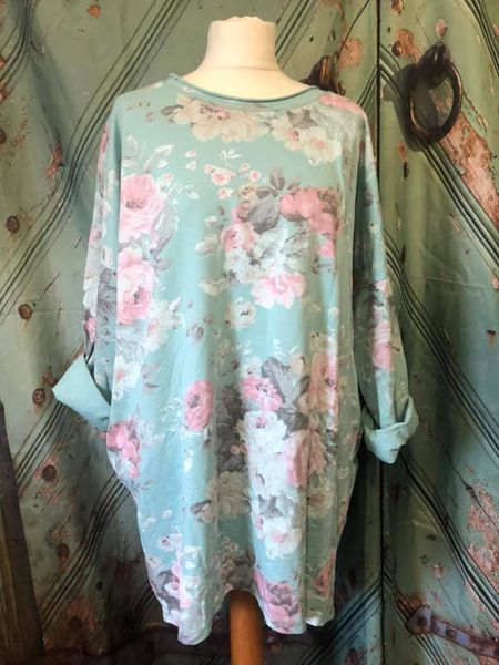 Tunic Style Top With Pockets