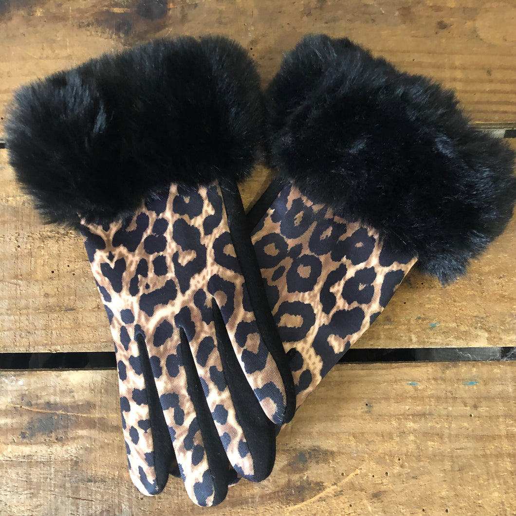 Gloves With Faux Fur Trim