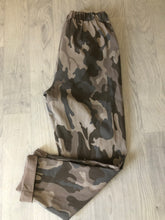Load image into Gallery viewer, Magic Trousers Camo Print
