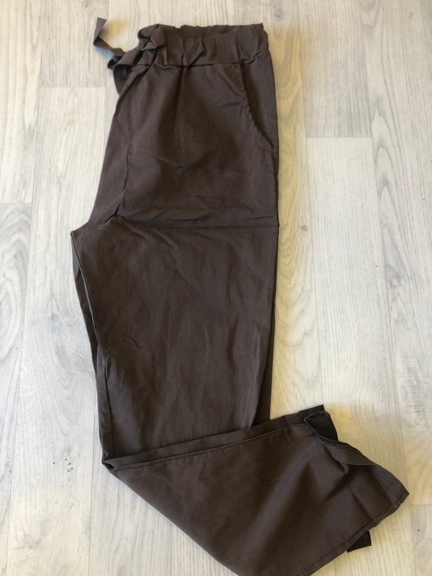 Magic Trousers Plain (Curvy Size)