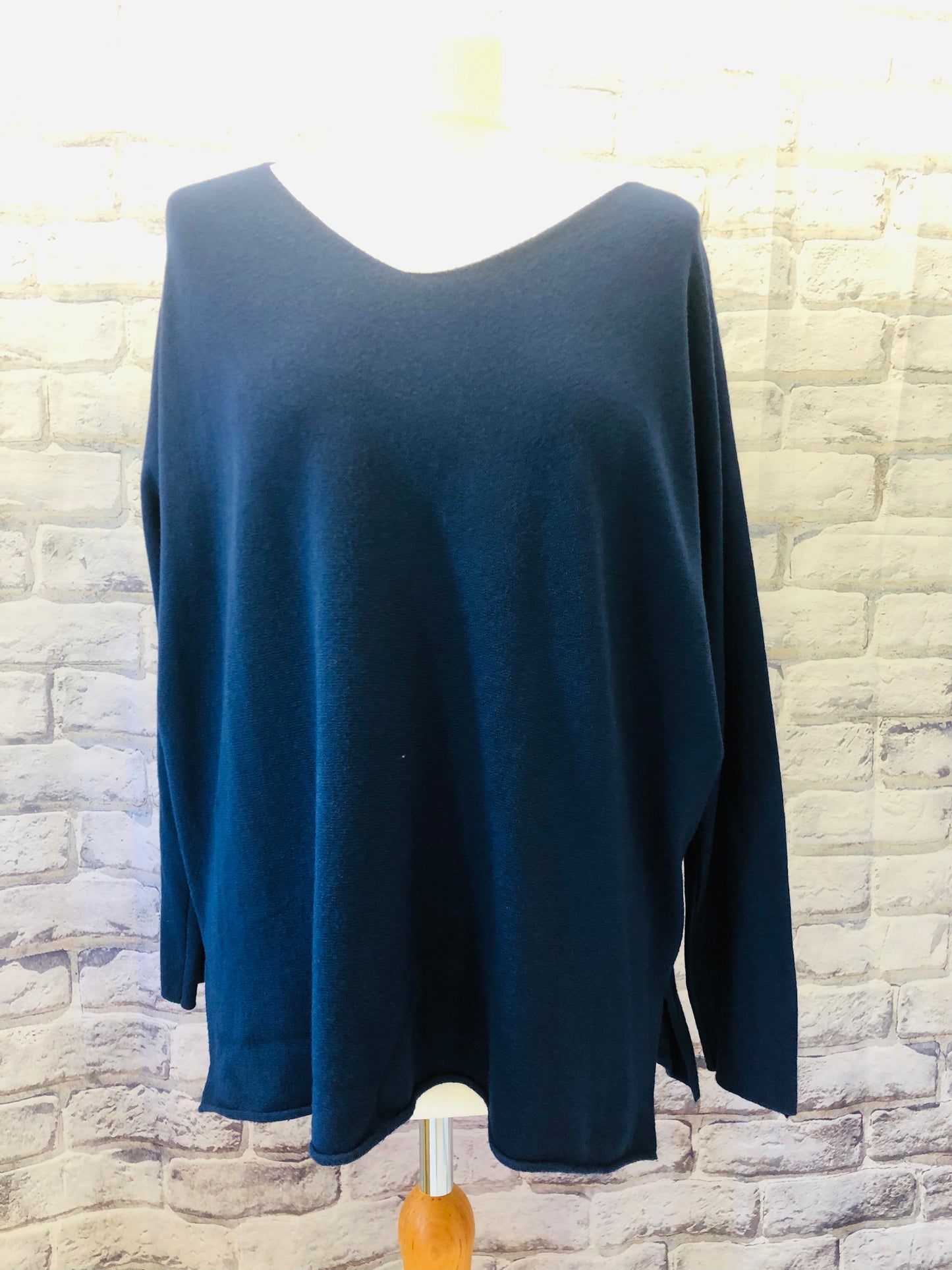 Cashmere Mix V Neck