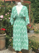 Load image into Gallery viewer, Paisley Print Midi Dress
