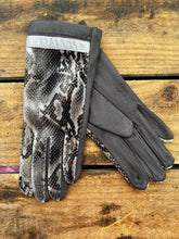 Load image into Gallery viewer, Faux Snakeskin Gloves
