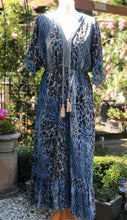 Load image into Gallery viewer, Tassel Trim Midi Dress
