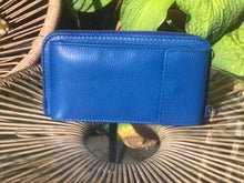 Load image into Gallery viewer, Leather Purse/Phone Bag
